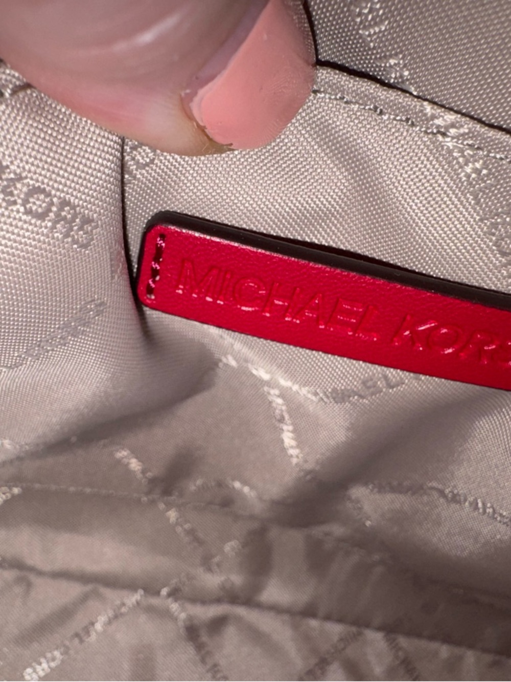 NWT Micheal Kors Jet Set Travel Bag. Women's Crossbody Bagin Raspberry and Cream - Picture 8 of 16